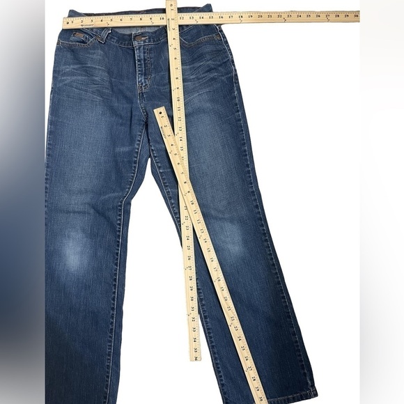 Eddie Bauer Premium Denim Straight-Leg Jeans - Size Women’s 10 Regular - Picture 5 of 9